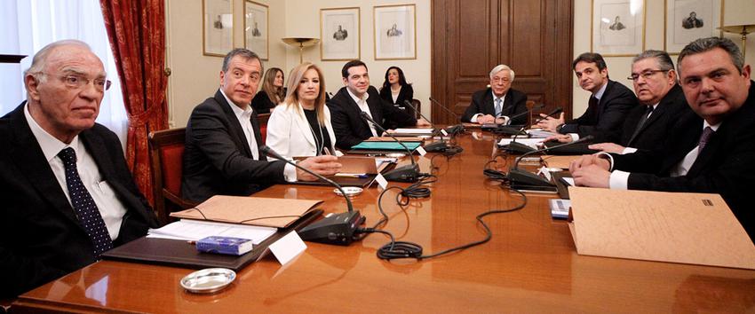 Συνεχίζεται το συμβούλιο πολιτικών αρχηγών - Ικανοποίηση από ΝΔ, αποχώρησε ο Κουτσούμπας, δε συμφωνεί ο Λεβέντης, με όρους η Φώφη (ΣΥΝΕΧΗΣ ΡΟΗ)