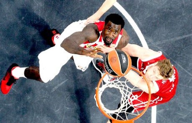 "Αυτοκτόνησε" ο Ολυμπιακός στην Γερμανία - Έχασε έναν πόντο από Μάμπεργκ