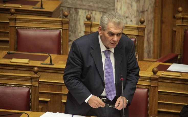 Στη Βουλή η δικογραφία για τον Παπαγγελόπουλο