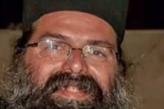 Μετά το σάλο και η απάντηση του Ιερέα της Βέροιας για την αντίδραση του στους πρόσφυγες - ΒΙΝΤΕΟ