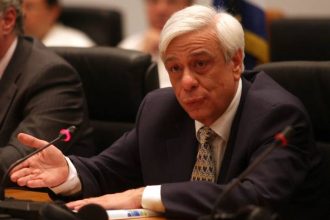 Στην Αρτα σήμερα ο Προκόπης Παυλόπουλος - Ανακηρύσσεται επίτιμος δημότης Αρταίων