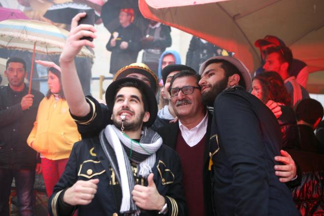 Πατρινό Καρναβάλι: Και σήμερα χωρίς επισήμους οι εξέδρες στην πλατεία Γεωργίου