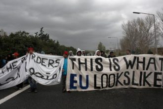 Άνοιξε η αποκλεισμένη από τους πρόσφυγες εθνική οδός Θεσσαλονίκης - Ευζώνων