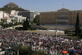 Κοινό συλλαλητήριο ΓΣΕΕ, επιστημόνων και μικρομεσαίων
