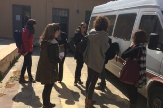 Η Τζολί από την Λέσβο: «Δεν ελπίζω ότι θα τελειώσει σύντομα το δράμα των προσφύγων»