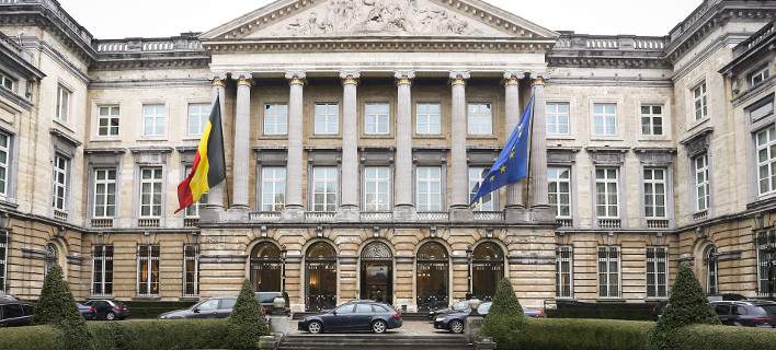 Τρόμος στις Βρυξέλλες: Εκκενώνεται το βελγικό κοινοβούλιο και η γύρω περιοχή