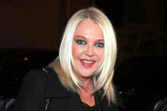 Η Ρούλα ανυπομονεί να βγεί στον "αέρα"