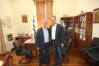 Αίγιο: Επίσκεψη Ηρακλή Ρούπα στον Δήμαρχο Αιγιαλείας με φόντο την ανάπτυξη του λιμανιού