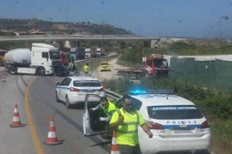 Αχαΐα: Νεκρή ηλικιωμένη από τον Αλισσό σε τροχαίο δυστύχημα στην Πατρών Κορίνθου - Ι.Χ. πέρασε στο αντίθετο ρεύμα και συγκρούστηκε με βυτιοφόρο - ΔΕΙΤΕ ΦΩΤΟ