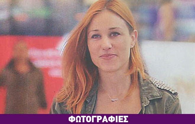 Η Πηνελόπη Αναστασοπούλου στην πρώτη βόλτα με την μπέμπα της