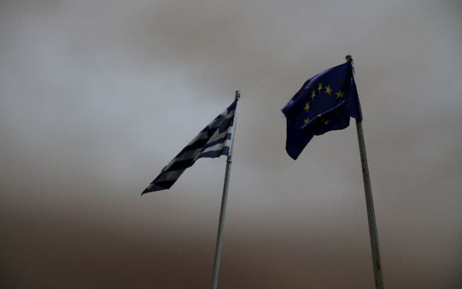 «Και πάλι στον ορίζοντα η απειλή του Grexit» προειδοποιεί Βελγική εφημερίδα