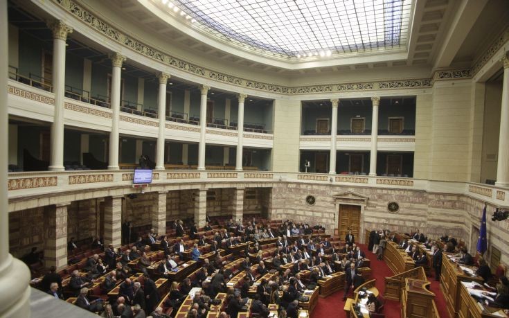 Στη Βουλή οι πολιτικοί αρχηγοί για την ασφάλεια και το προσφυγικό - ΔΕΙΤΕ ζωντανά από το TEMPO24.GR