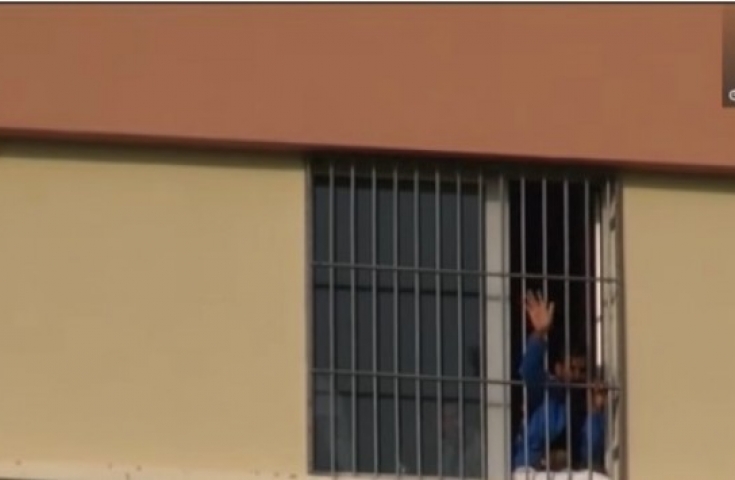 Οι Τούρκοι κρατούν σε φυλακή τους μετανάστες που επαναπροωθούν - ΔΕΙΤΕ ΒΙΝΤΕΟ