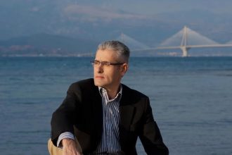 Ομιλία Α. Τσιγκρή στο Λύκειο Καμαρών για τη σχολική βία