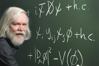 Eπίτιμος διδάκτορας του Πανεπιστημίου Πατρών θα αναγορευθεί o καθηγητής John Ellis