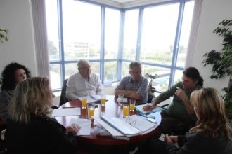 Προσφυγικό - Δυτική Ελλάδα: Κώδικας Δεοντολογίας κατά του ρατσισμού και της ξενοφοβίας για τους υπαλλήλους της Περιφέρειας