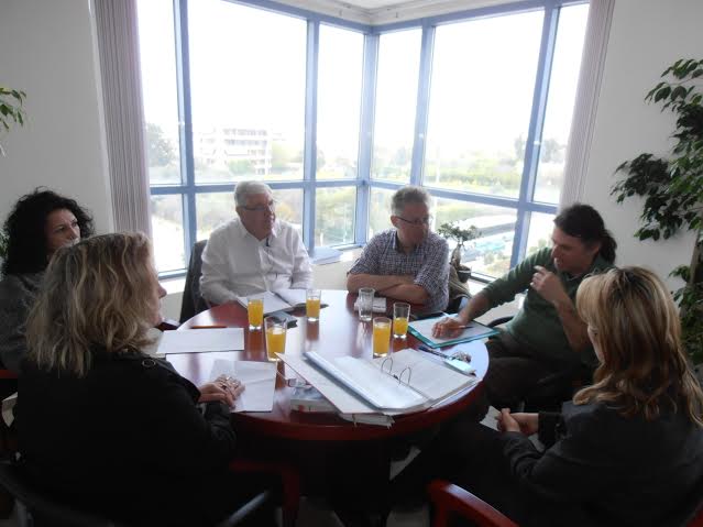 Προσφυγικό - Δυτική Ελλάδα: Κώδικας Δεοντολογίας κατά του ρατσισμού και της ξενοφοβίας για τους υπαλλήλους της Περιφέρειας