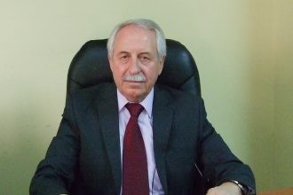 Ο Κώστας Μπουρδούλης αποχαιρετά τη Βάσω Κελεπούρη - Πόνος και θλίψη