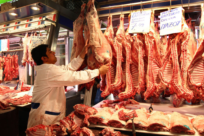 Εντατικοποιούνται οι έλεγχοι σε όλη την αγορά εν όψει του Πάσχα