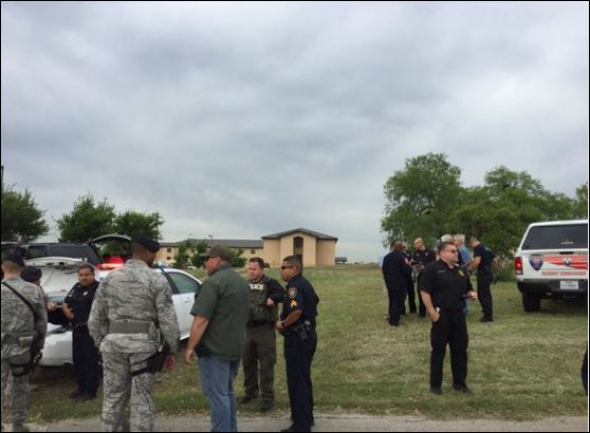 Πυροβολισμοί σε αεροπορική βάση στο Τέξας - Πληροφορίες για νεκρούς - ΝΕΟΤΕΡΑ