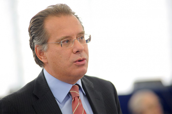 Γιώργος Κουμουτσάκος: Εμείς τα μέτρα δεν θα τα ψηφίσουμε