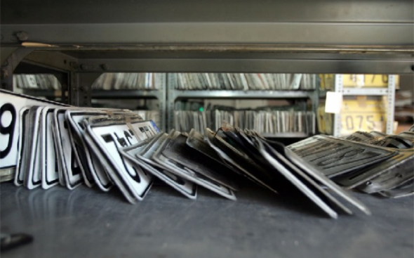 Επιβάρυνση στην άρση ακινησίας των οχημάτων - Ακριβότερα τα μειωμένα Τέλη Κυκλοφορίας