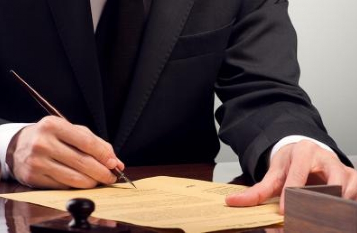 Πάτρα: Συνεχίζουν τις κινητοποιήσεις οι συμβολαιογράφοι