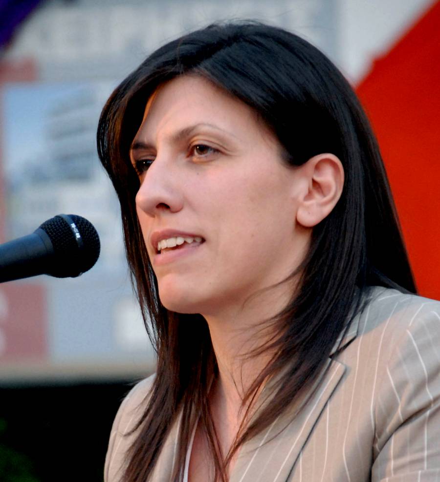 Ζωή: Αφού πούλησαν τον λαό πουλούν και το λιμάνι