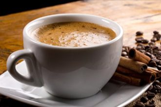 Πάτρα: Αλλάζουν χέρια καταστήματα της Ρήγα Φεραίου-Από καφέ, ταχυφαγείο και κατάστημα πώλησης ντόνατς