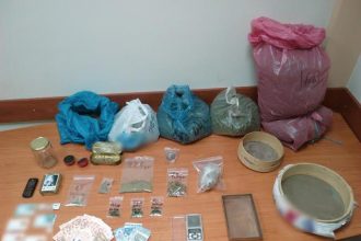 Είχε μετατρέψει την στάνη του σε χασισοφυτεία - Κατασχέθηκαν πάνω από 3,5 κιλά χασίς - ΦΩΤΟΓΡΑΦΙΕΣ