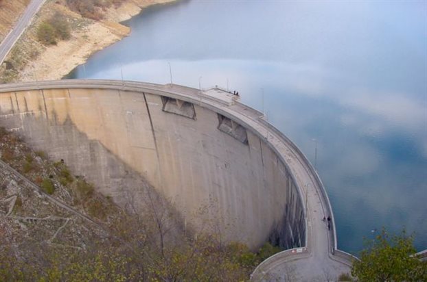 «Εκτροπή» των υπουργών Π. Σκουρλέτη και Χρ. Σπίρτζη για τον Αχελώο