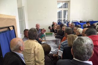 Αιγιάλεια: Μαζική η προσέλευση στις κάλπες της ΝΔ