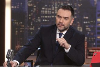 Γιατί ο Αρναούτογλου ήθελε να βρίσει κατά τη διάρκεια της εκπομπής