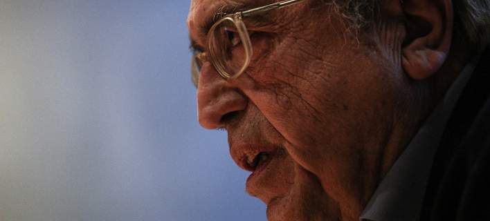 Την παραίτηση του Μπαλτά ζητά ο καλλιτεχνικός κόσμος