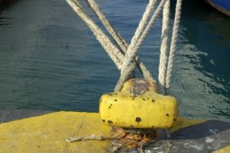 Δεμένα τα πλοία στα λιμάνια στις 8 Μαΐου