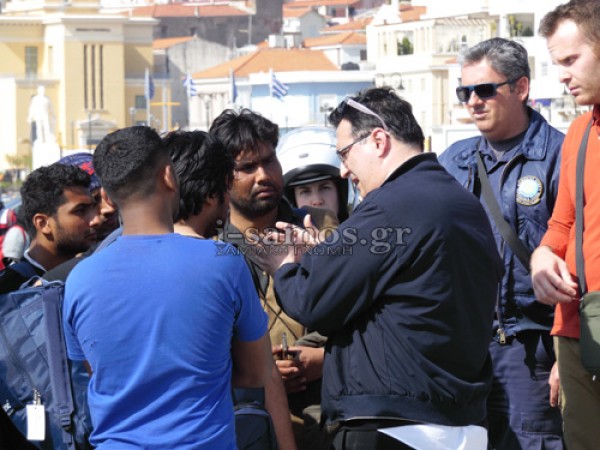 Εξέγερση μεταναστών στη Σάμο - Απείλησαν τους αστυνομικούς και έφυγαν από το hot spot - ΔΕΙΤΕ ΦΩΤΟΓΡΑΦΙΕΣ και ΒΙΝΤΕΟ