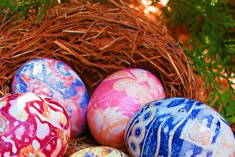 Γιατί βάφουμε αυγά το Πάσχα;