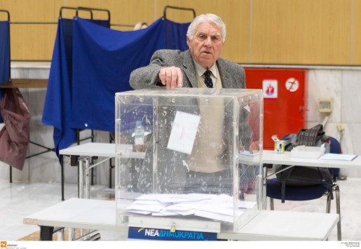 Φουντώνουν ξανά τα σενάρια για εκλογές