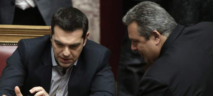 Γκρίνιες υπουργών για Καμμένο: Προτίμησε αύξηση του ΦΠΑ αντί περικοπών σε δαπάνες Αμυνας