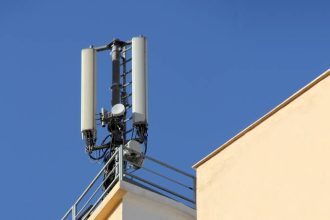 Πάτρα: Ξεσηκωμός στα Ζαρουχλέϊκα για κεραία κινητής τηλεφωνίας ΦΩΤΟΓΡΑΦΙΕΣ