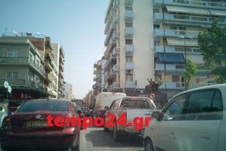 Πάτρα: Κυκλοφοριακό "έμφραγμα" στην Αγίου Ανδρέου!