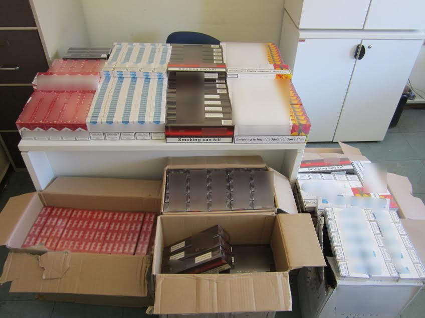 Πάτρα: Παρέλαβε με το Αστικό ΚΤΕΛ 1.750 πακέτα λαθραίων τσιγάρων