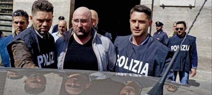 Συνελήφθη ο μαφιόζος Ρομπέρτο Μαγκανιέλο-Εβλεπε αγώνα με την ερωμένη του