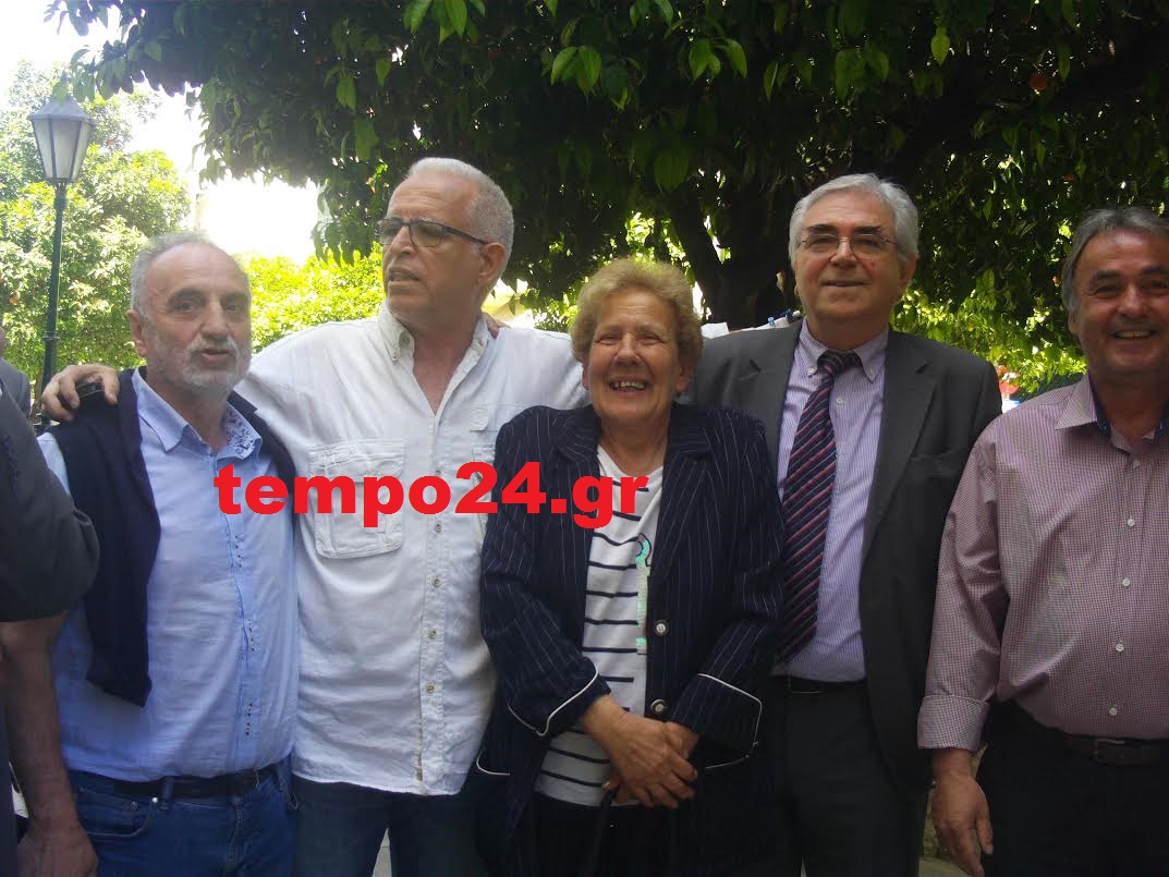 Πάτρα: Πανηγυρισμοί από τους φίλους και υποστηρικτές του Ανδρέα Μαζαράκη - Ποιοι έσπευσαν να συγχαρούν τον νέο πρόεδρο της ΝΟΔΕ Αχαΐας - ΦΩΤΟΓΡΑΦΙΕΣ