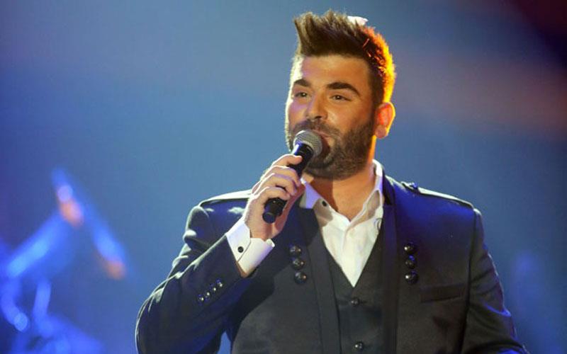 Αρπαξαν τα αφιερώματα από τον τάφο του Παντελίδη