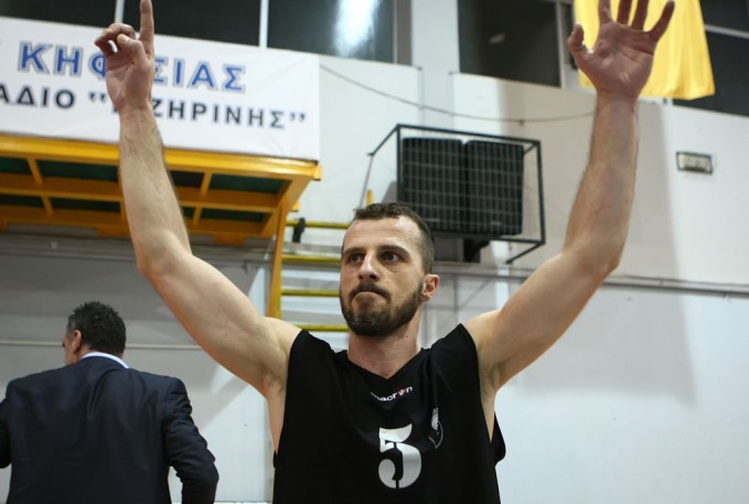 Ο Απόλλων CARNA υποδέχεται τον Ολυμπιακό και τιμά τον Αργυρόπουλο