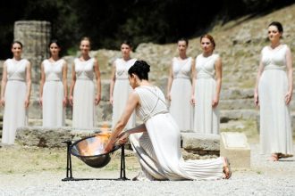 Ανάβει την Πέμπτη στην Αρχαία Ολυμπία η Φλόγα για τους Ολυμπιακούς αγώνες του Ρίο - Την Παρασκευή φθάνει στην Πάτρα