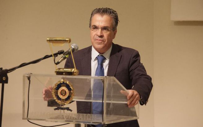 Διαψεύδει ο Ντινόπουλος πως συμμετέχει στο κόμμα Καρατζαφέρη – Μπαλτάκου