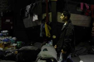 Νέα συμπλοκή προσφύγων στον Πειραιά: Αφγανός μαχαίρωσε συμπατριώτη του