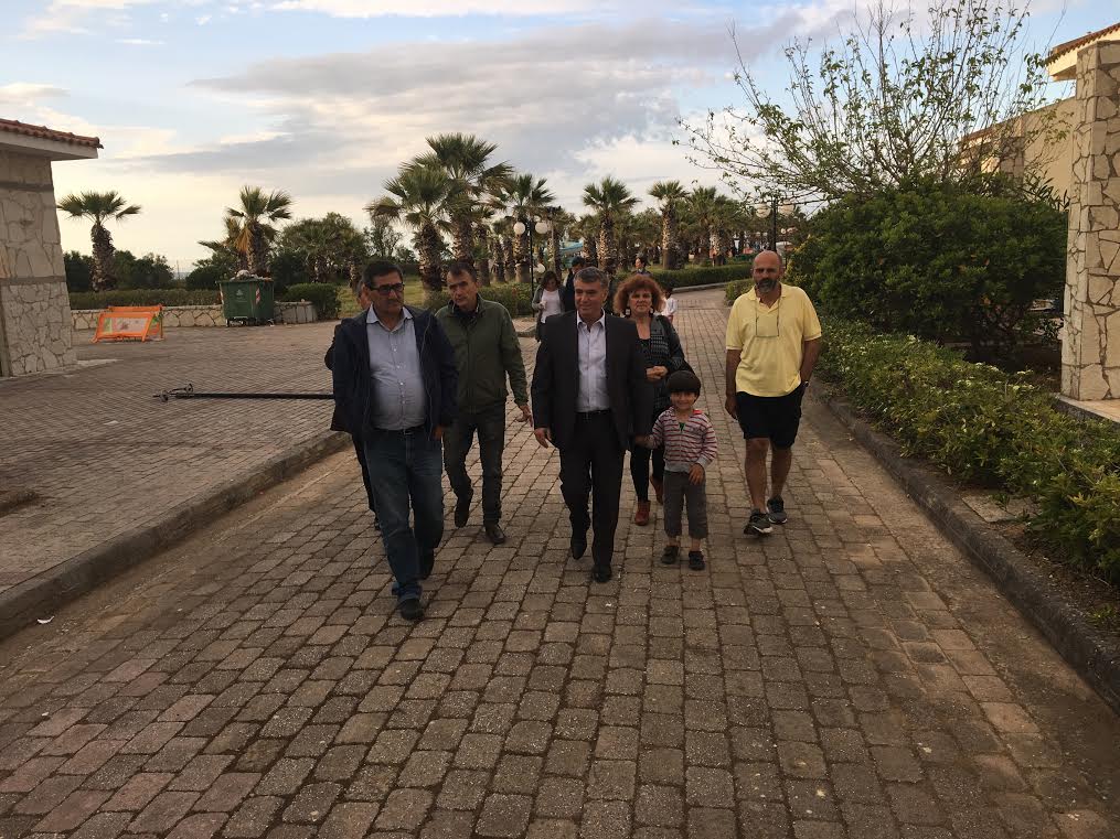 Στο κέντρο φιλοξενίας προσφύγων στην Ηλεία ο Κώστας Πελετίδης